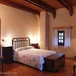 Casas De Zapatierno * Espierba