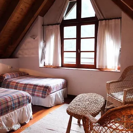 Casas De Zapatierno Casa rural *