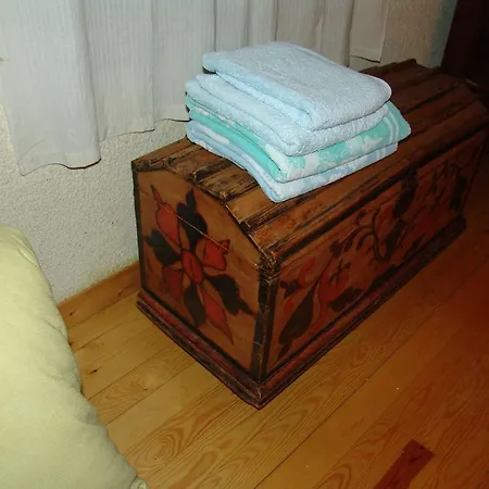 Casas De Zapatierno *