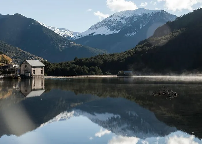 Casas De Zapatierno * Espierba
