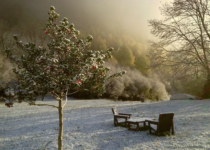 Casas De Zapatierno * Espierba